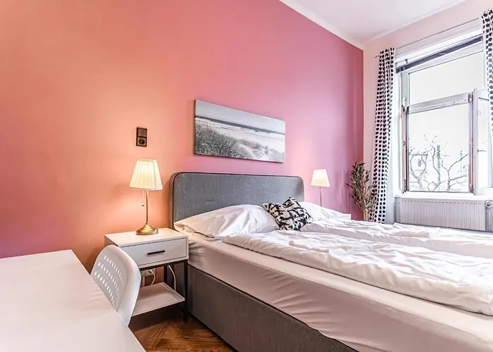 Apartment 4 Great Near Akh - Ideal For Groups Of 19 *